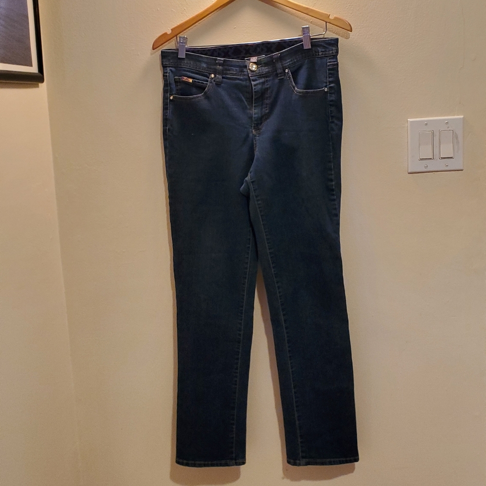 JM Collection Comfort Stretch Waist Straight leg Jeans size 8 - Picture 2 of 16